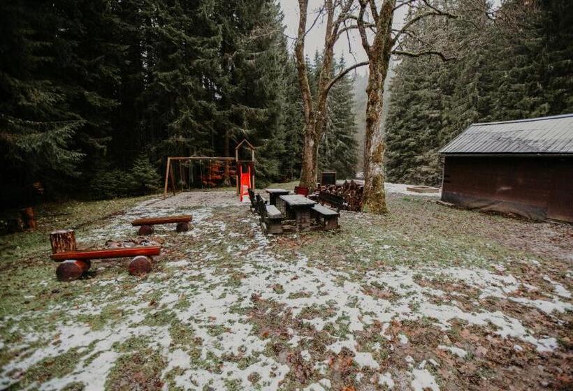 Пансион Penzion Mezi Lesy