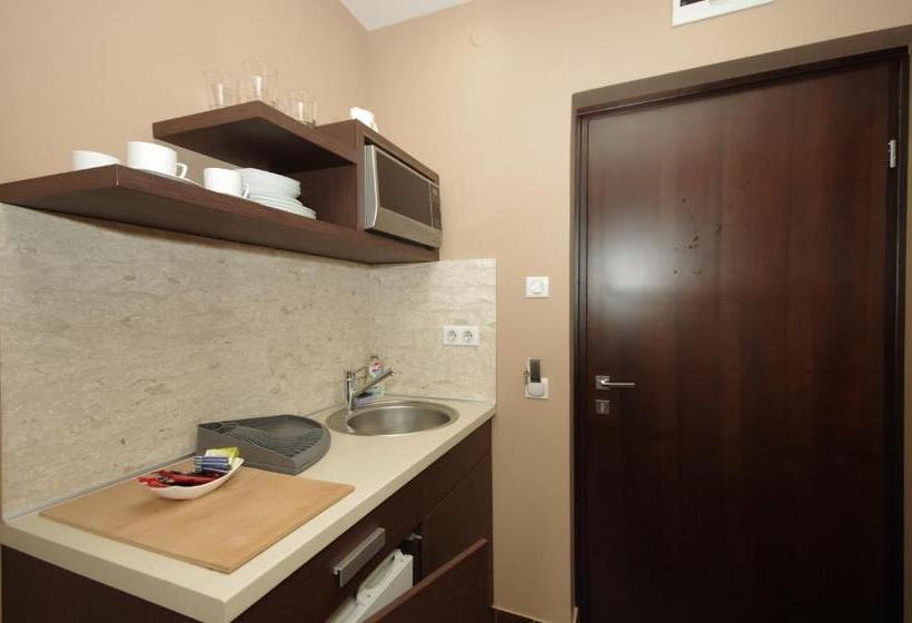 پانسیون Royal Residence Apartments