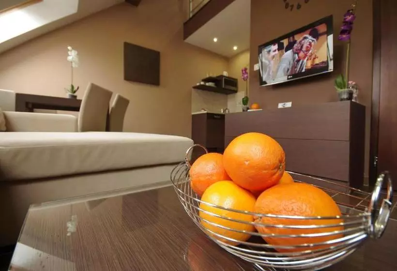 پانسیون Royal Residence Apartments