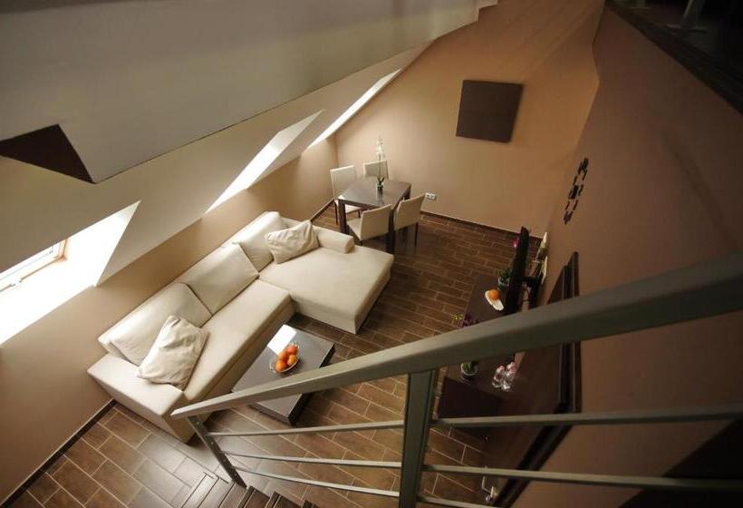 پانسیون Royal Residence Apartments