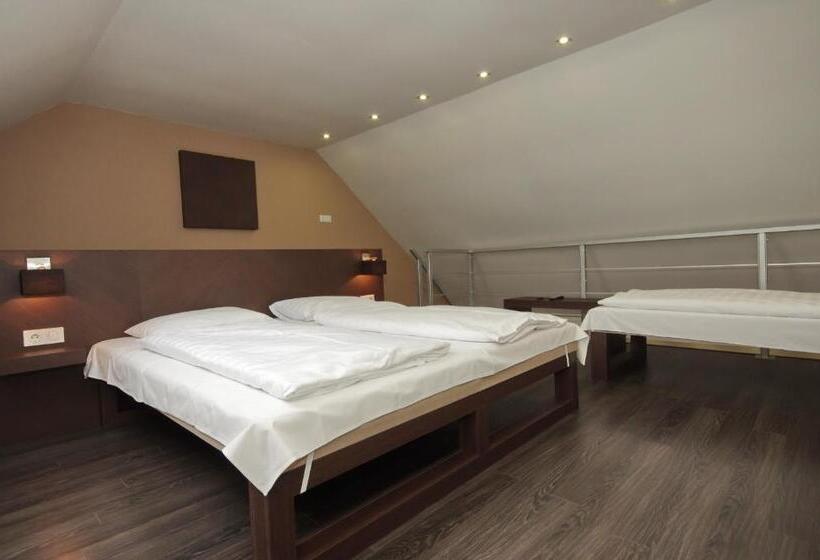 پانسیون Royal Residence Apartments