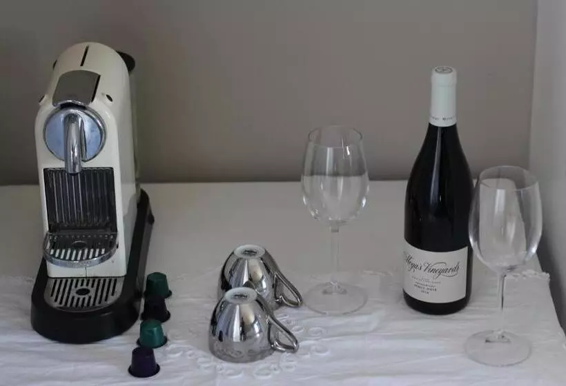 Majatalo Seaside Hermanus Guest Room