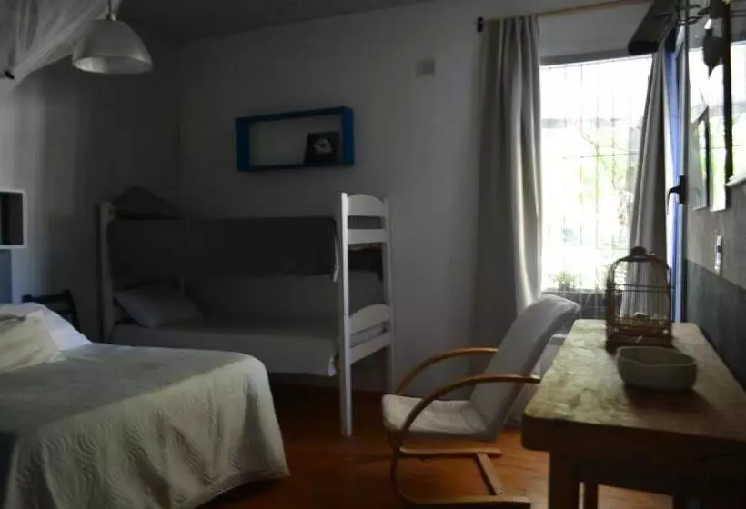 Retkeilymaja La Pedrasanta