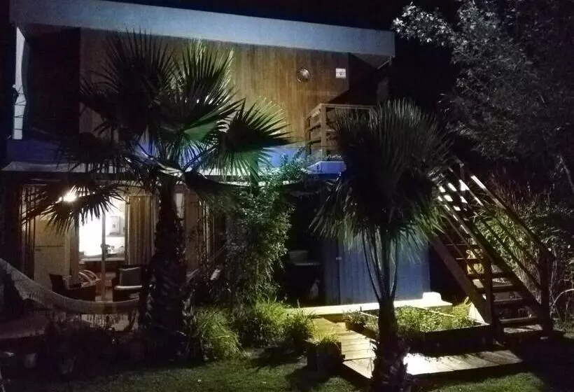 Retkeilymaja La Pedrasanta