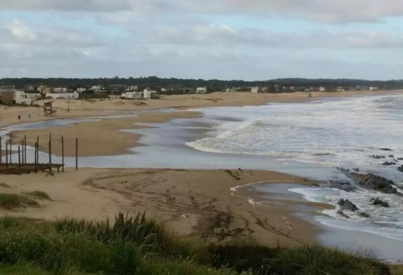 Retkeilymaja La Pedrasanta