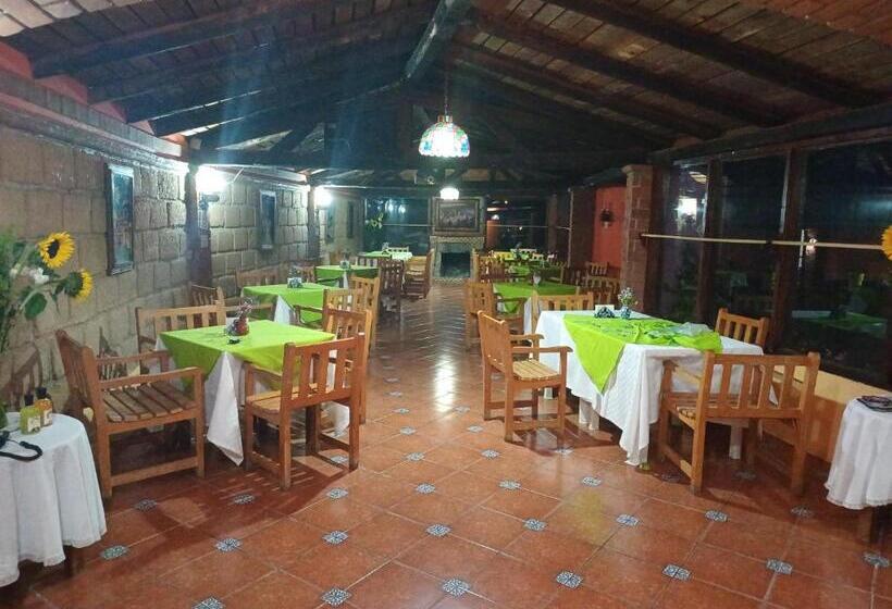 旅馆 Plaza Don Gabino Hotel Y Restaurante