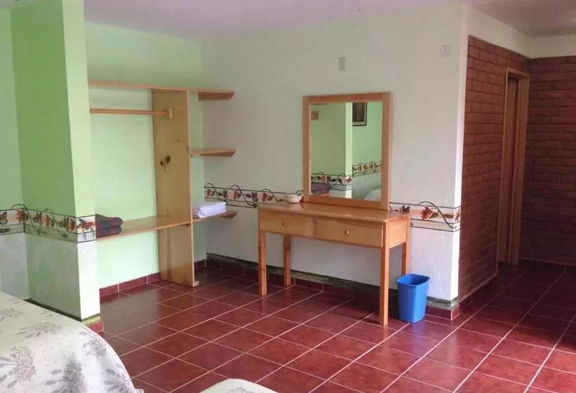 Retkeilymaja Plaza Don Gabino Hotel Y Restaurante