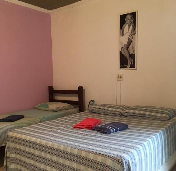 هاستل Pousada Do Artista