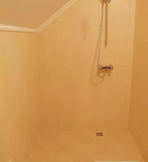 Aamiaismajoitus (B&B) база відпочинку ельдорадо