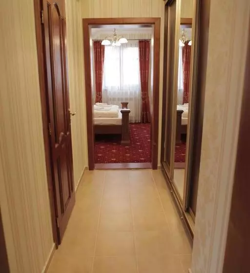 Aamiaismajoitus (B&B) база відпочинку ельдорадо