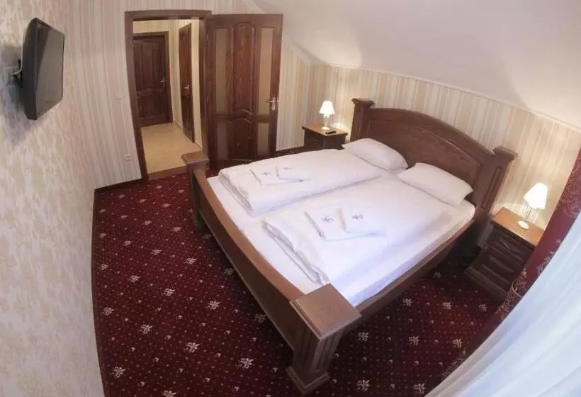 Aamiaismajoitus (B&B) база відпочинку ельдорадо