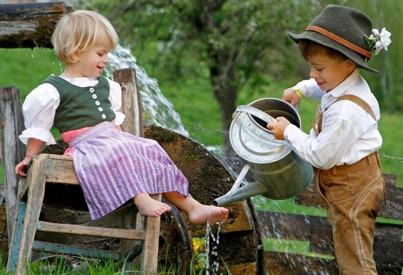 ベッドアンドブレックファースト Dorf Café