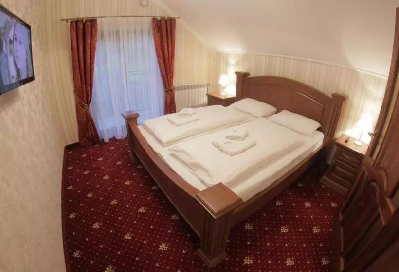 Aamiaismajoitus (B&B) база відпочинку ельдорадо