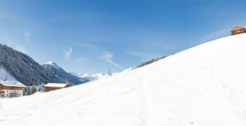 Aamiaismajoitus (B&B) Landhaus Gensbichler