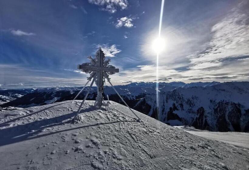 تختخواب و صبحانه Landhaus Gensbichler