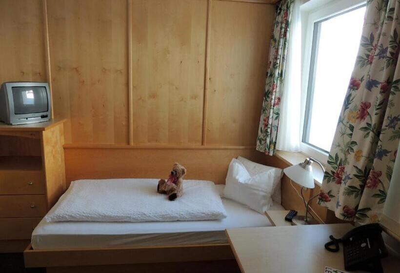 Bed and Breakfast Pension Muggengrat