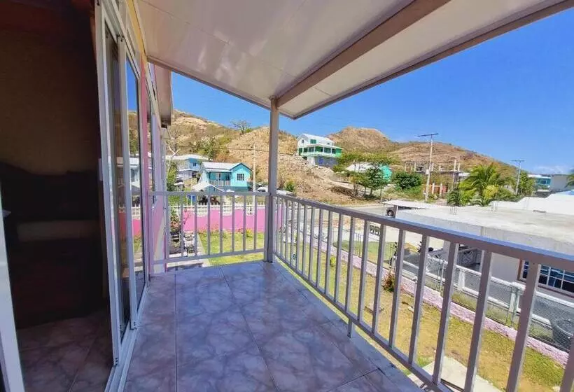 ベッドアンドブレックファースト Posada Seven Colours Ocean