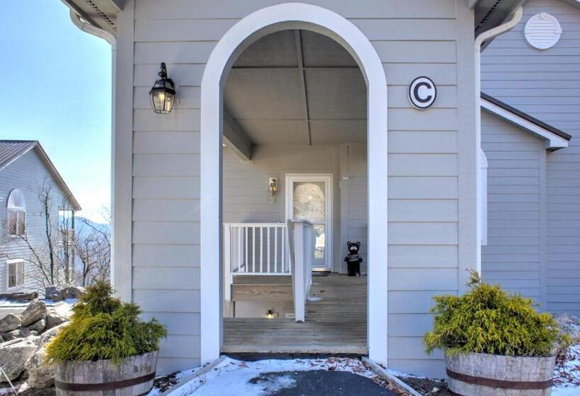 Carolina North By Vci Real Estate Services