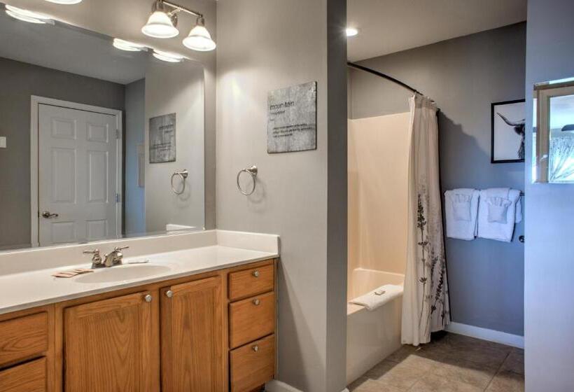 Carolina North By Vci Real Estate Services