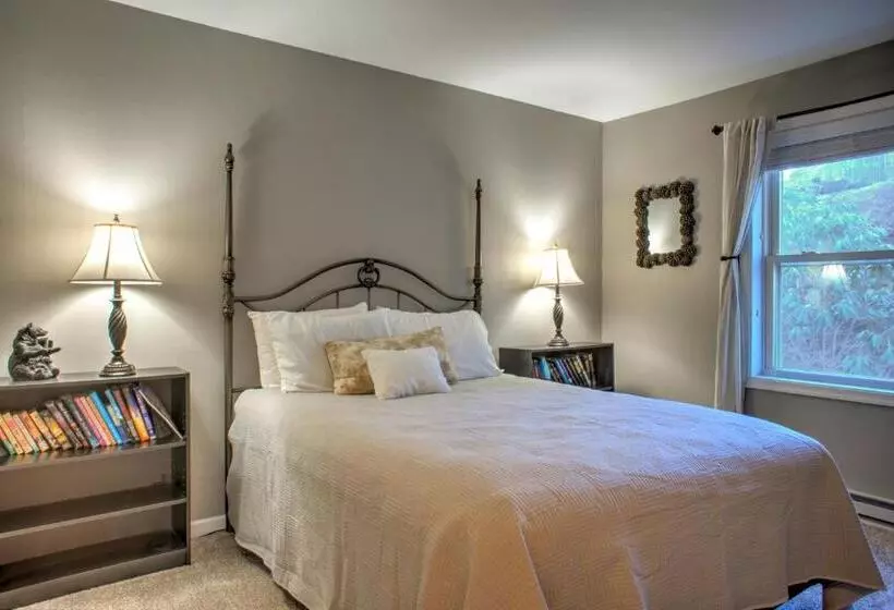 Carolina North By Vci Real Estate Services