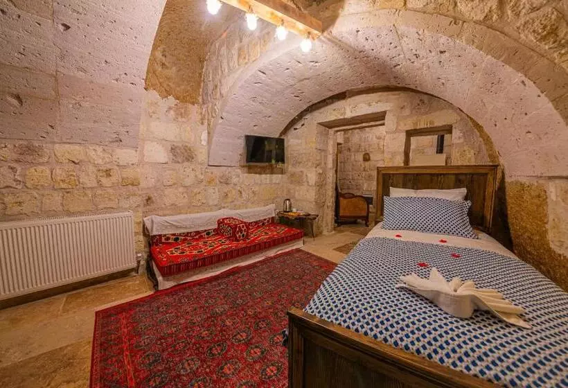 Hotelli Belenus Cave House