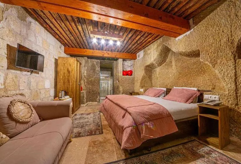 Hotelli Belenus Cave House