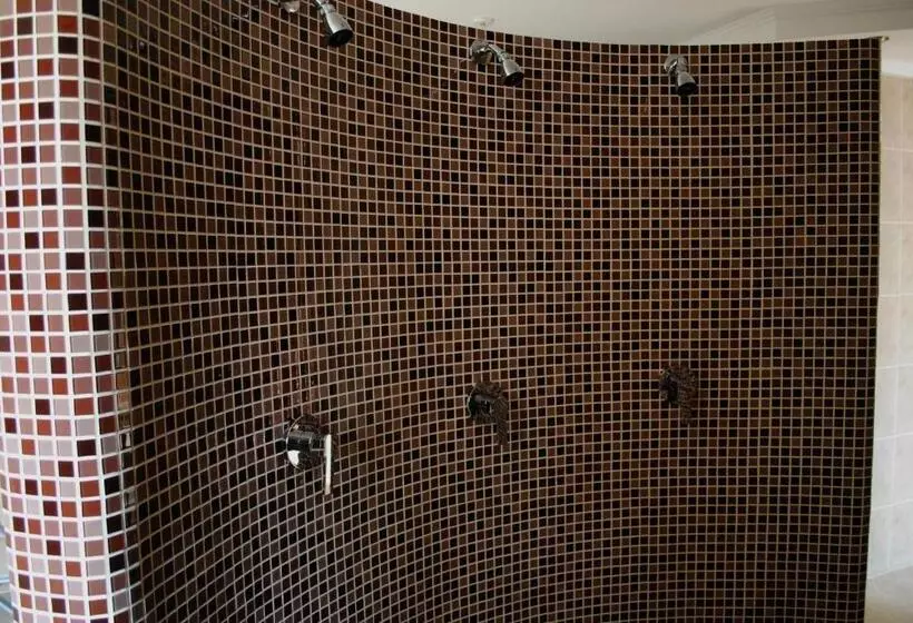 ホテル Forward Pool&sauna