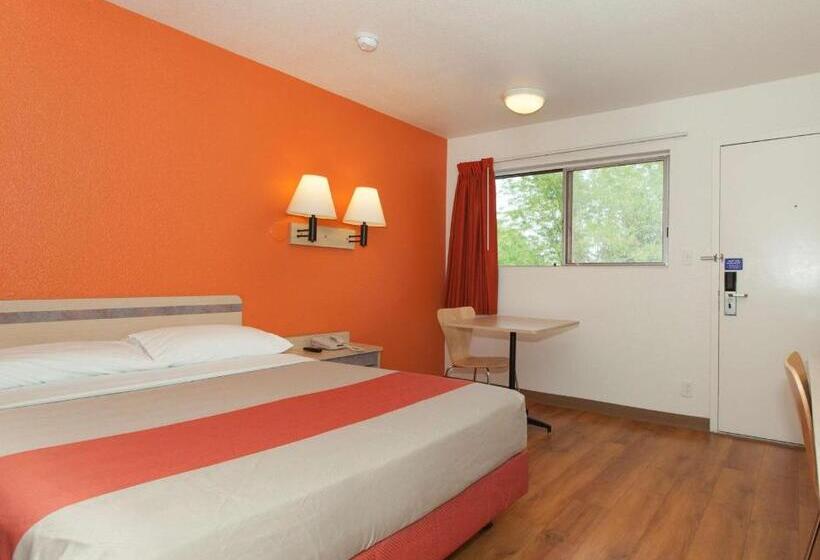 호텔 Hi   Wheel Flats