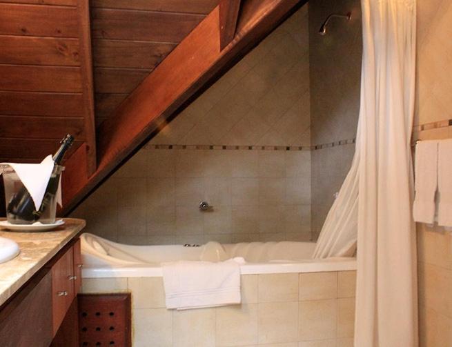 هتل La Mansion Del Bosque