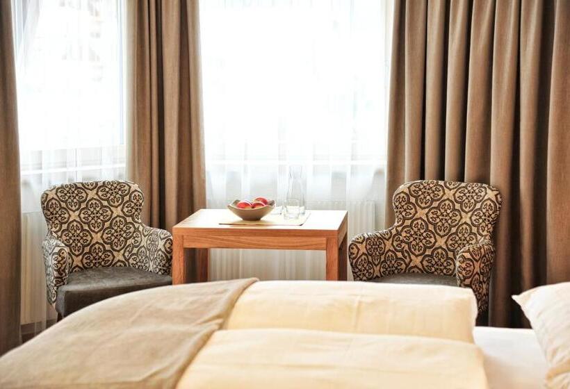 فندق Maria Theresia