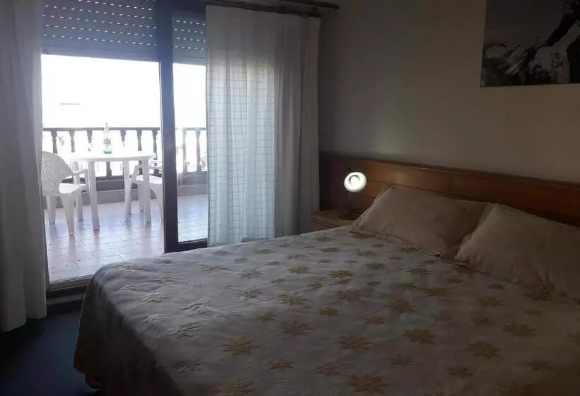 هتل Montecarlo
