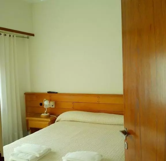 هتل Montecarlo