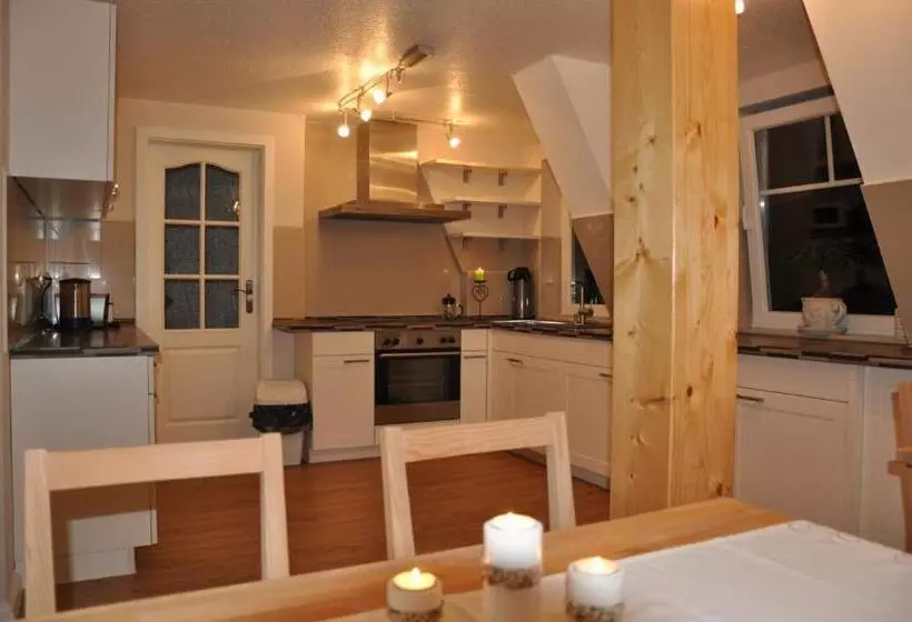 ペンション Apartuum