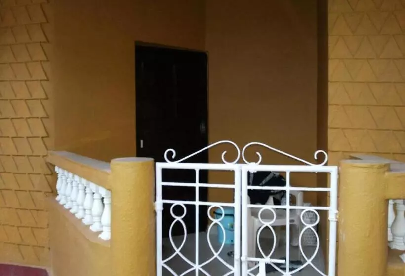 ペンション Jason Guest House