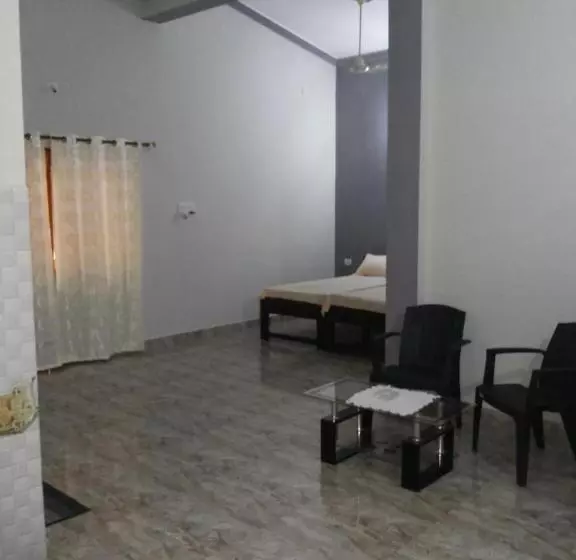 ペンション Jason Guest House