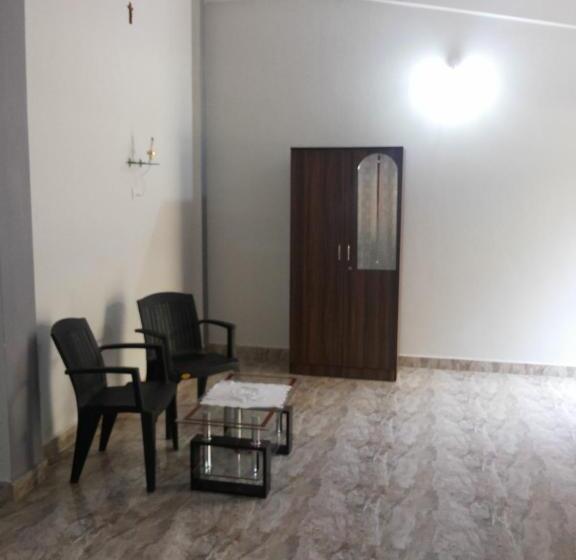 Pensão Jason Guest House