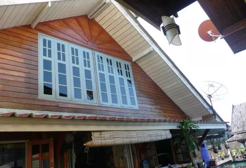 ペンション Oceanblue Guesthouse