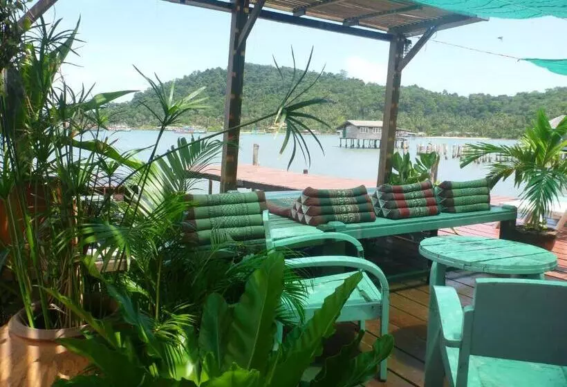 ペンション Oceanblue Guesthouse