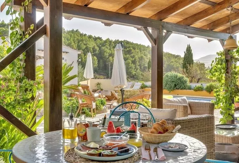 ベッドアンドブレックファースト Casa Llibertat