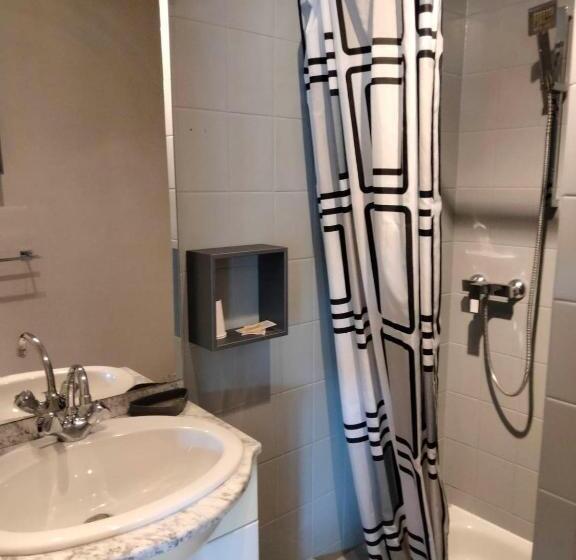 تختخواب و صبحانه Chambres D Hôtes Arnold