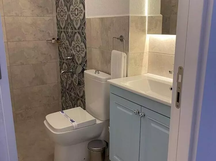 Aamiaismajoitus (B&B) Litri Otel