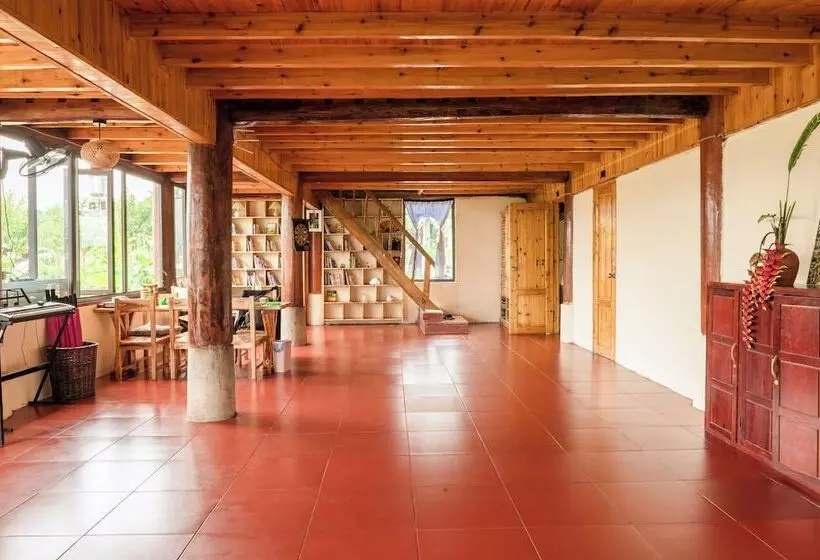 تختخواب و صبحانه Moc Home Sapa