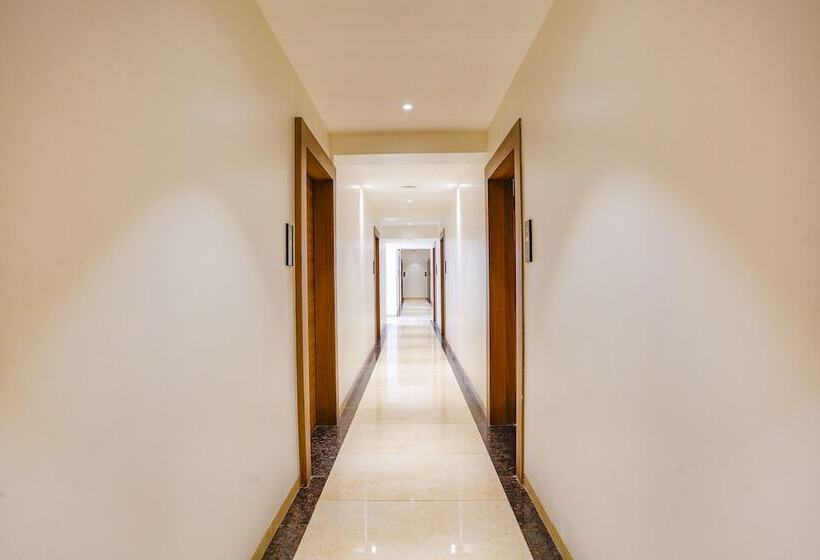 Fabhotel Prime Landmark Aura