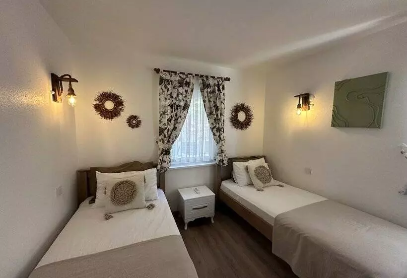 Heros Hotels Bozcaada