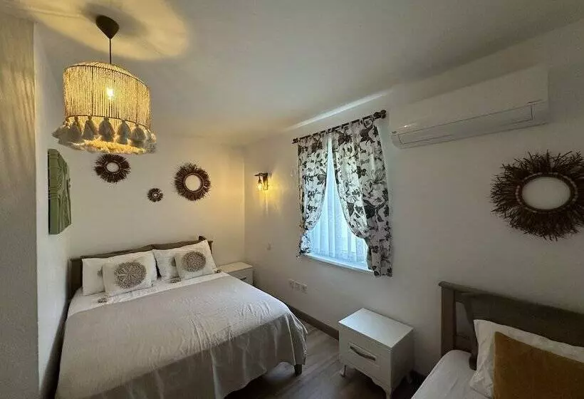 Heros Hotels Bozcaada