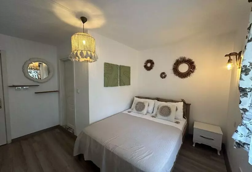 Heros Hotels Bozcaada