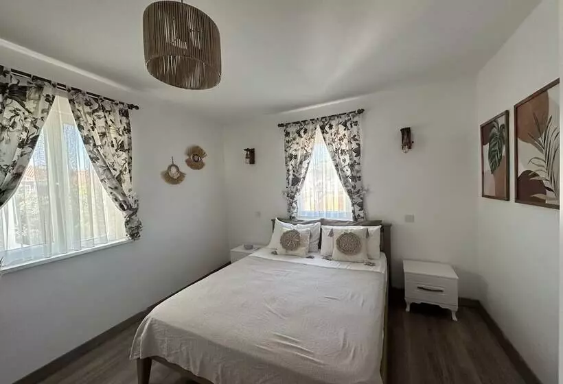 Heros Hotels Bozcaada