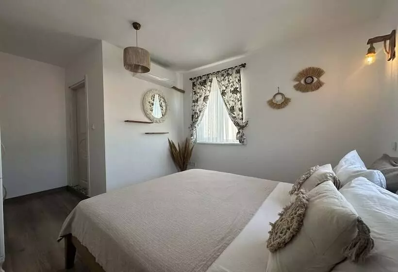 Heros Hotels Bozcaada