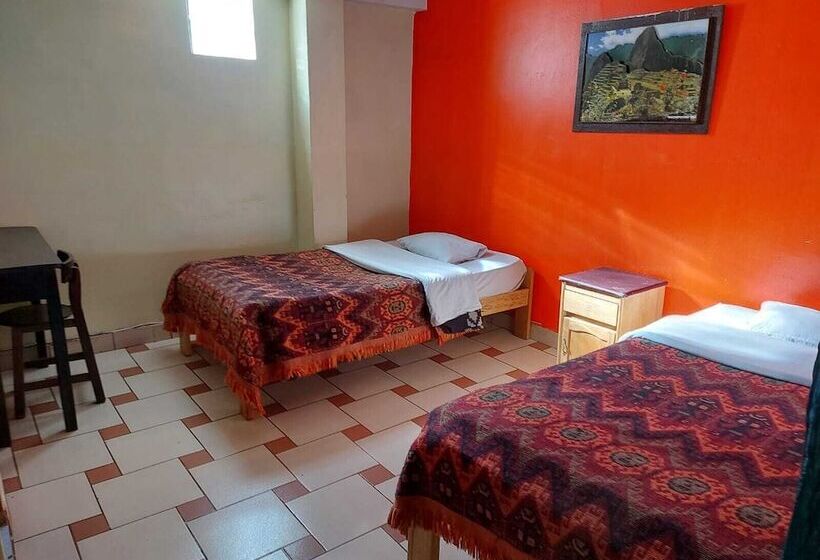 פונדק Hospedaje Wayky