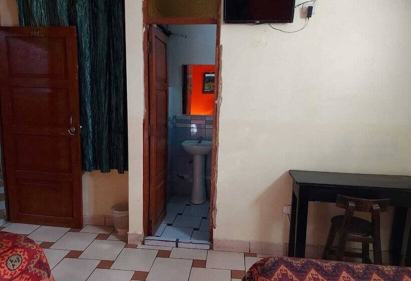 פונדק Hospedaje Wayky